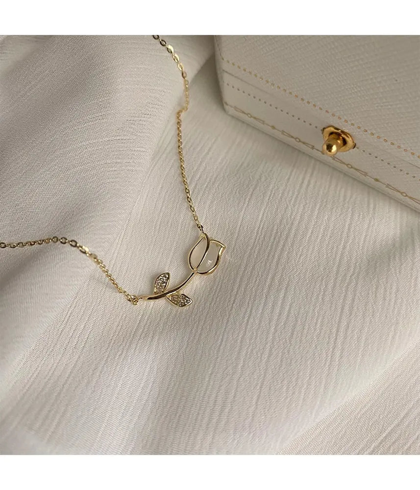 925 Sterling Silver Botanical Pendant Necklace