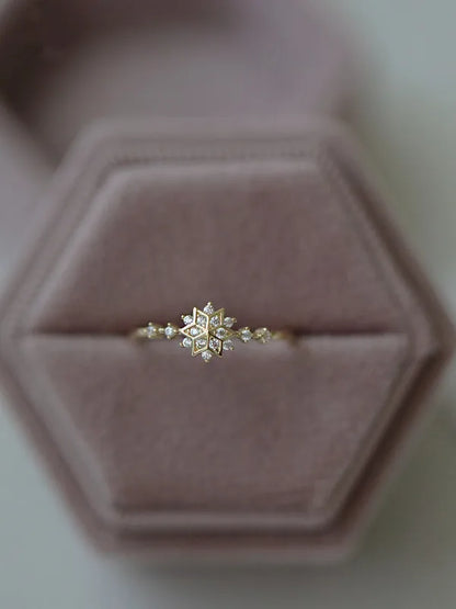 925 Sterling Silver 14k Gold Plated Romantic Snowflake Zircon Ring