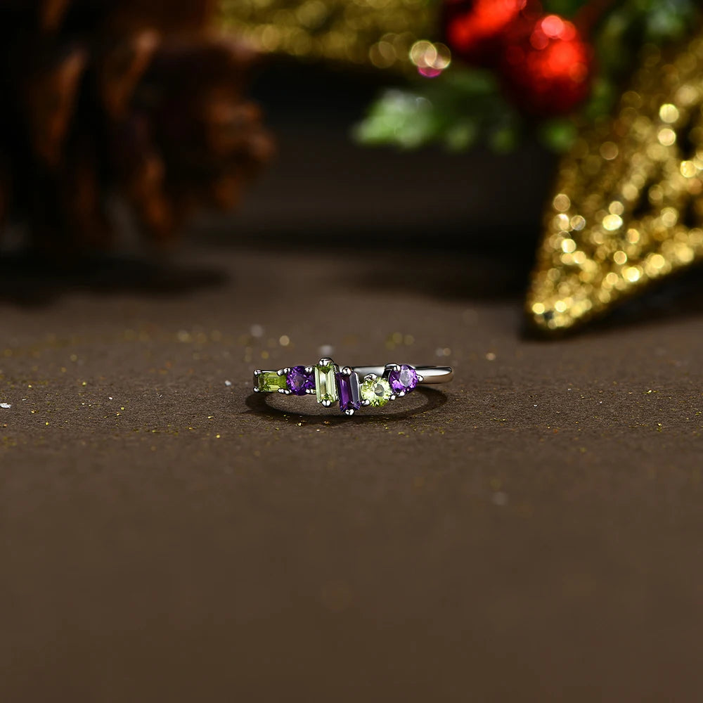 925 Sterling Silver CHARMING Natural Peridot & Moissanite Ring