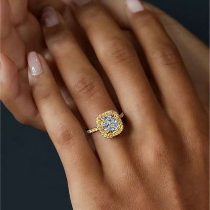 2CT Moissanite Engagement Ring