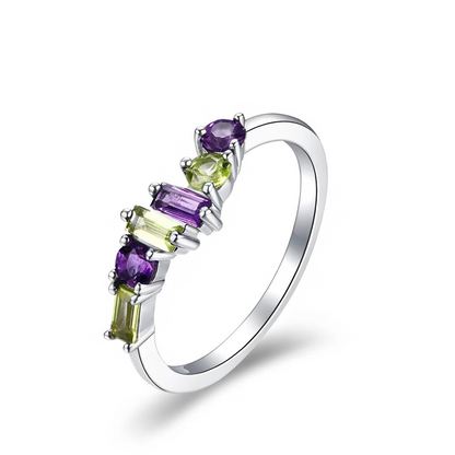 925 Sterling Silver CHARMING Natural Peridot & Moissanite Ring