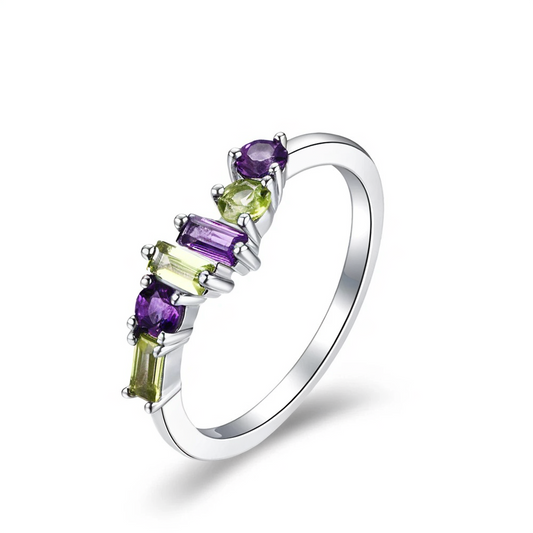 925 Sterling Silver CHARMING Natural Peridot & Moissanite Ring